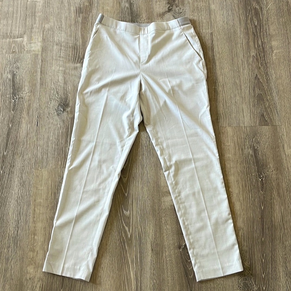 Uniqlo Women’s White/Gray Plaid Pants Ankle Length